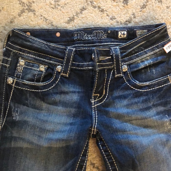 Jeans - Picture 2 of 3